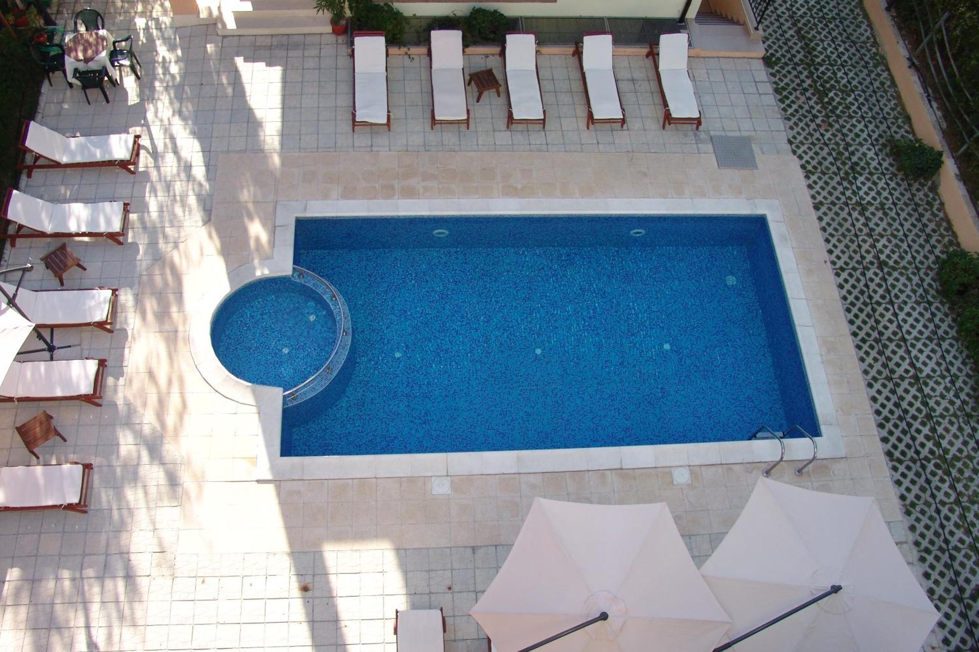 Serenity Hotel Sveti Vlas Exteriör bild