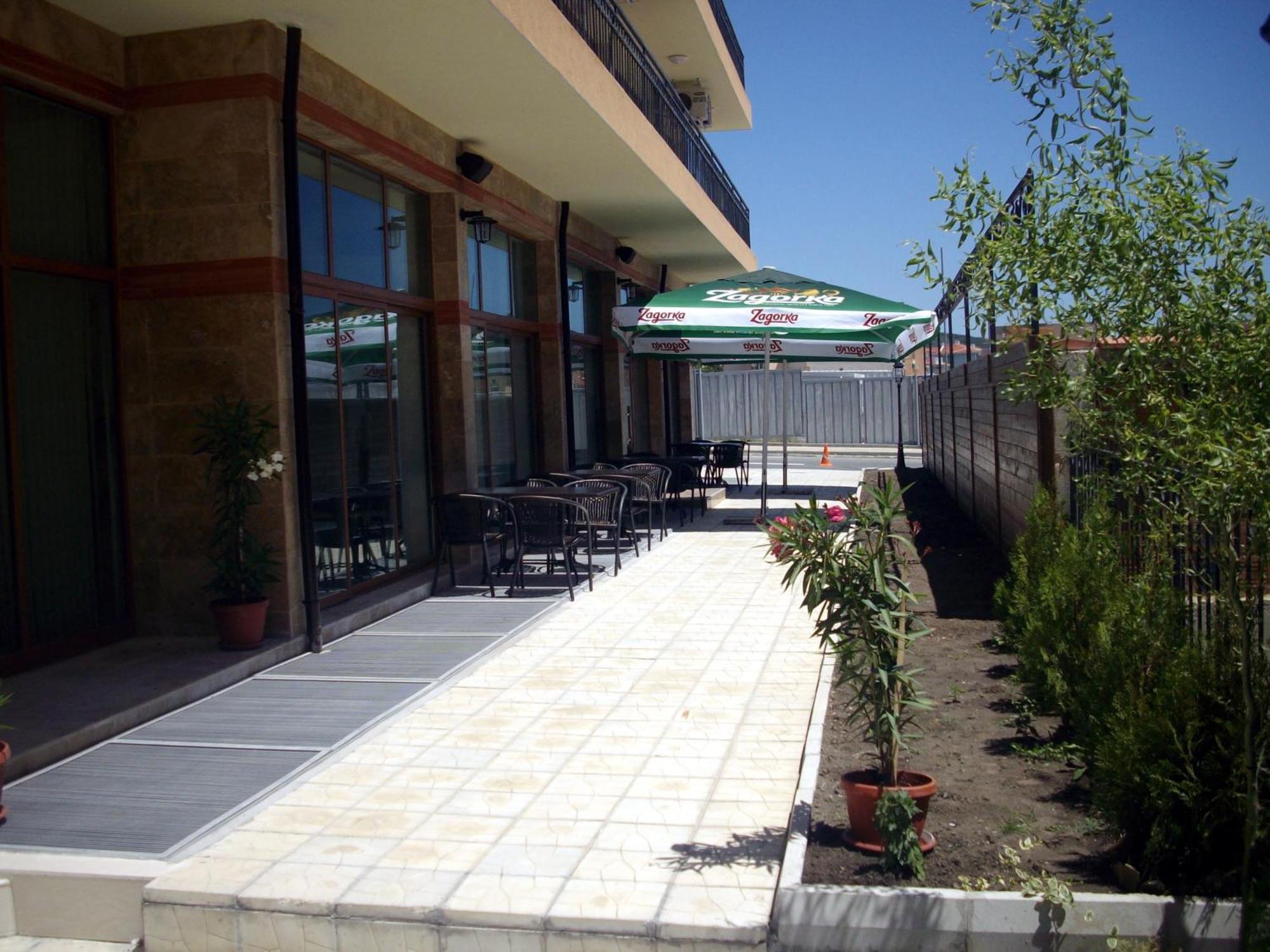Serenity Hotel Sveti Vlas Exteriör bild